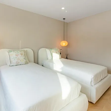 Nyaraló Island Paradise *